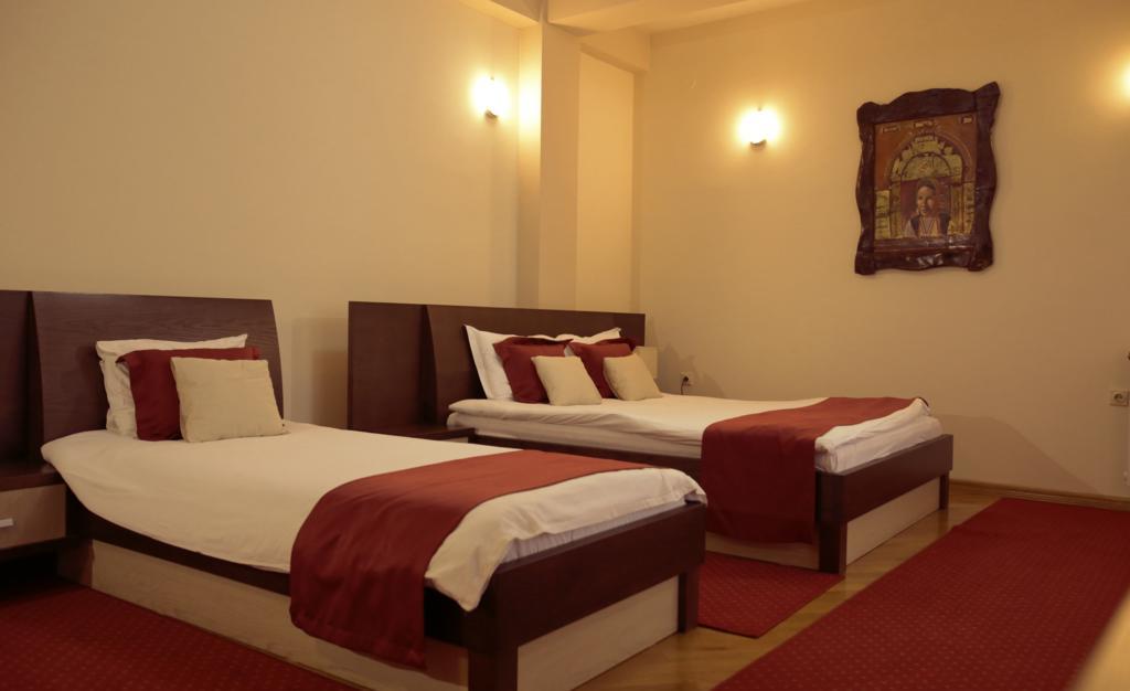 Premier Hotel Скопие Екстериор снимка